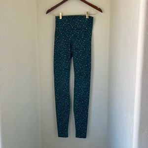 Lululemon Wunder Under Mountain Peaks Black Forage Teal Green Leggings Size 4